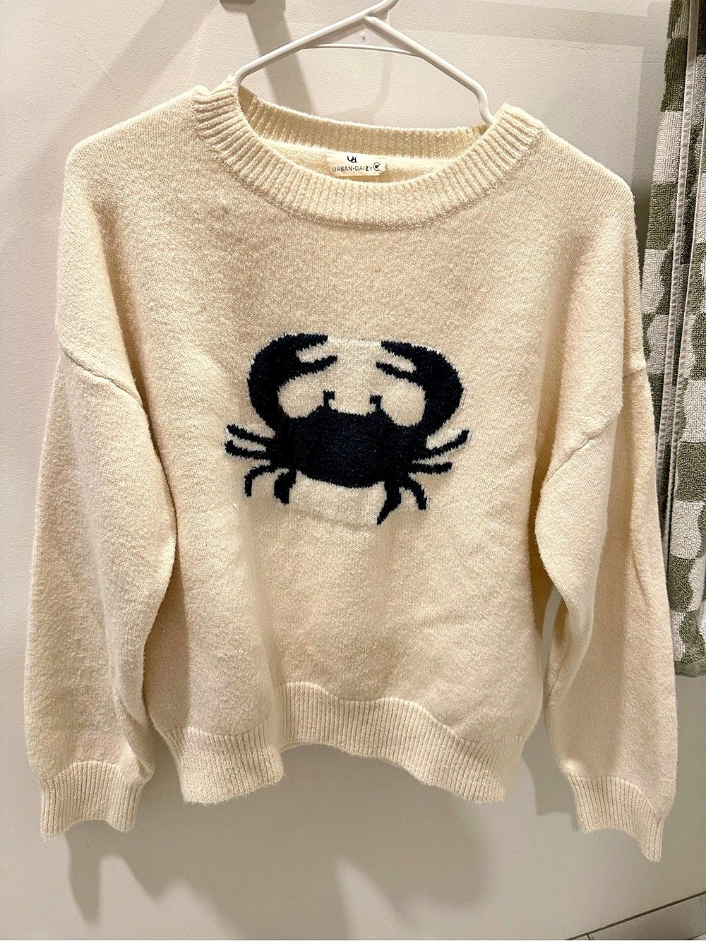 Urban Daizy Crab Sweater